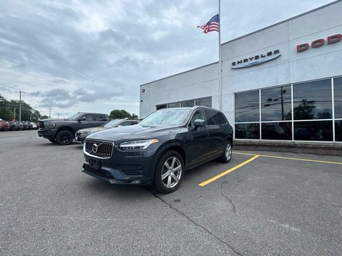 Used 2022 Volvo XC90 T5 Momentum AWD/4WD image 7