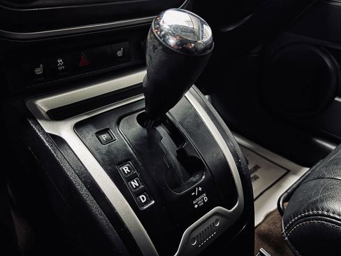 Used 2017 Jeep Compass High Altitude image 31