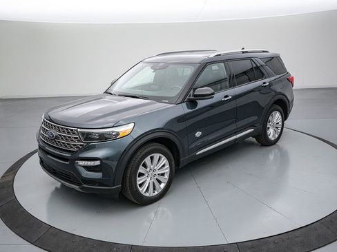 Certified 2023 Ford Explorer King Ranch w/ Technology Package AWD/4WD image 8