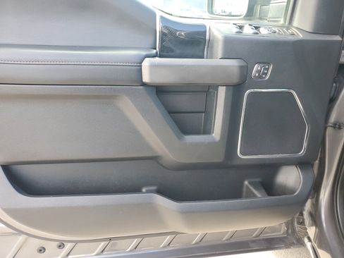 Used 2021 Ford F350 Platinum image 26