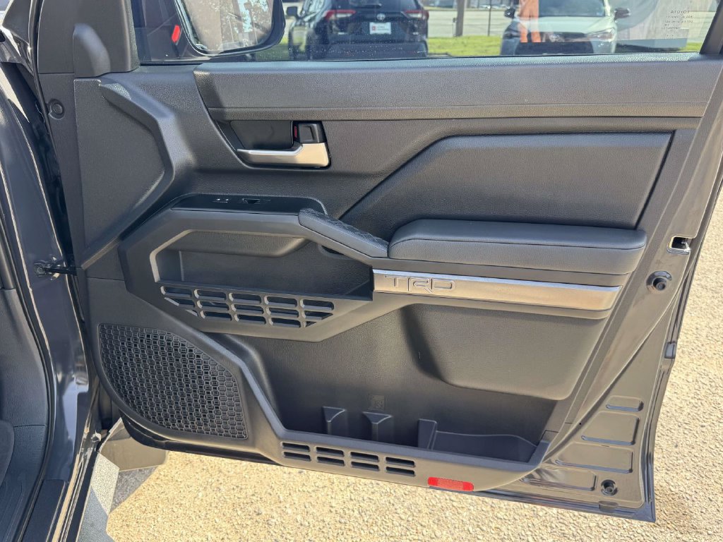 Certified 2025 Toyota Tacoma TRD Sport AWD/4WD image 12