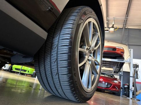 Used 2012 Ford Mustang GT Premium w/ Brembo Brake Pkg image 44