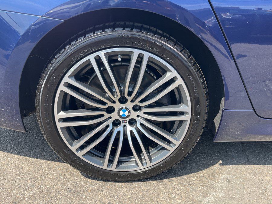 Used 2018 BMW 540i xDrive AWD/4WD image 34