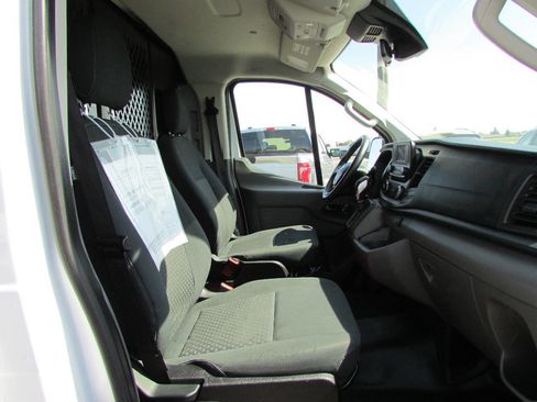 Used 2024 Ford Transit 250 Low Roof w/ Exterior Upgrade Package RWD image 17