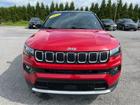 Used 2024 Jeep Compass Limited AWD/4WD image 8