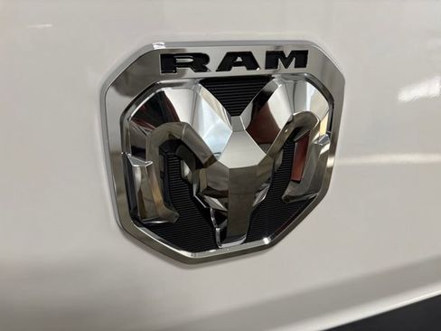 Used 2025 RAM ProMaster 2500 w/ U-Haul Equipment Group FWD image 23