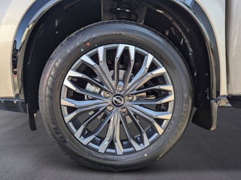 New 2026 Nissan Rogue Platinum AWD/4WD image 9