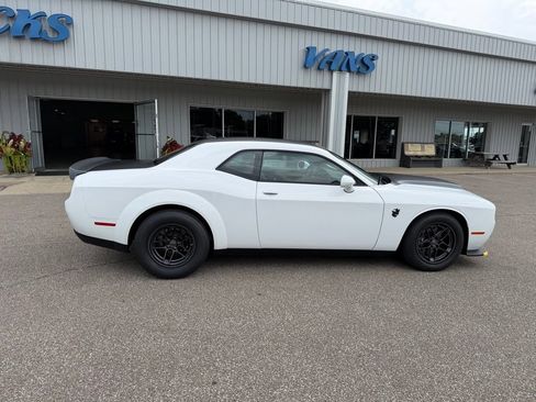 Used 2023 Dodge Challenger SRT Hellcat Redeye RWD image 8