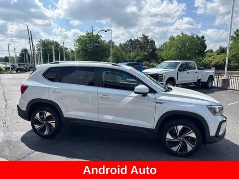 Used 2024 Volkswagen Taos SE AWD/4WD image 7