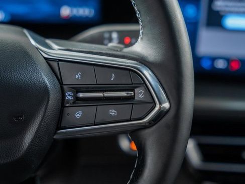 Used 2024 Chevrolet Traverse LS w/ Midnight/Sport Edition image 27