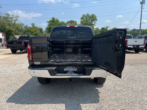 Used 2024 Ford F150 Lariat w/ Bed Utility Package AWD/4WD image 17