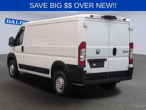 Used 2025 RAM ProMaster 2500 w/ Convenience Group FWD image 6
