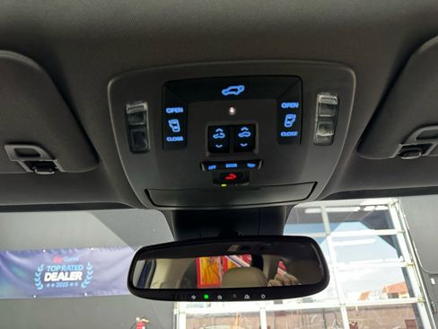 Used 2022 Toyota Sienna Limited AWD/4WD image 33