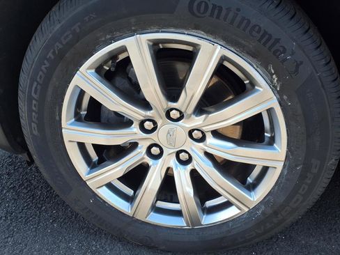 Certified 2022 Cadillac XT4 Premium Luxury w/ Safety Alert Package image 8