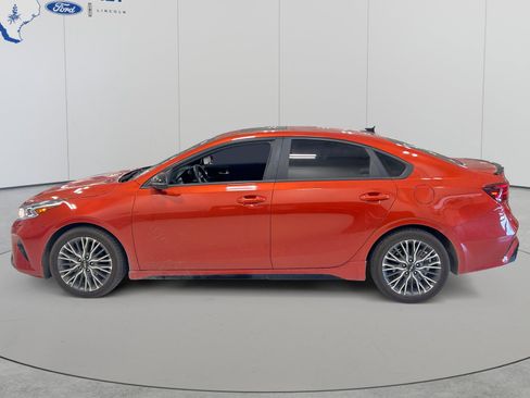Used 2024 Kia Forte GT-Line w/ GT-Line Premium Package FWD image 5