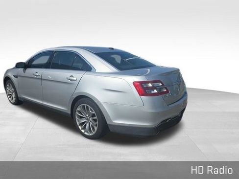 Used 2013 Ford Taurus Limited FWD image 7