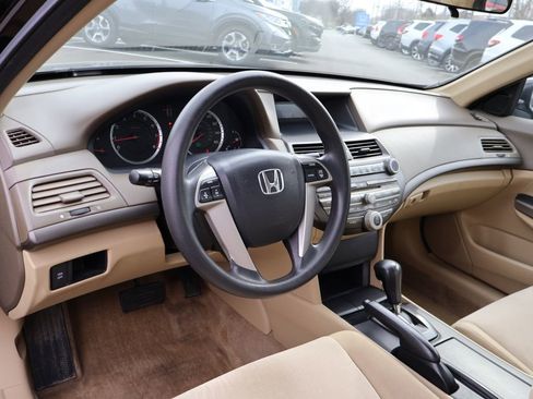 Used 2010 Honda Accord LX-P image 16