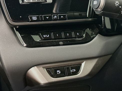 Used 2024 Lexus RX 350 F Sport w/ Convenience Package image 17