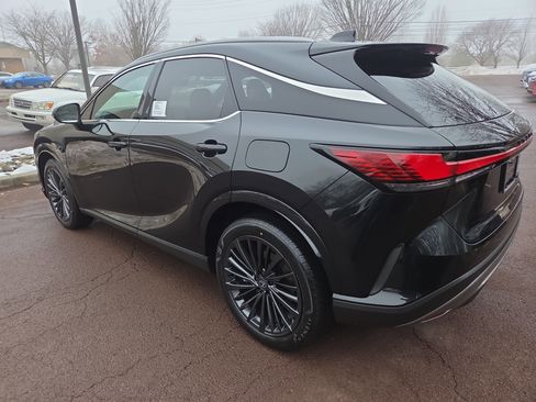 New 2026 Lexus RX 450h AWD image 4