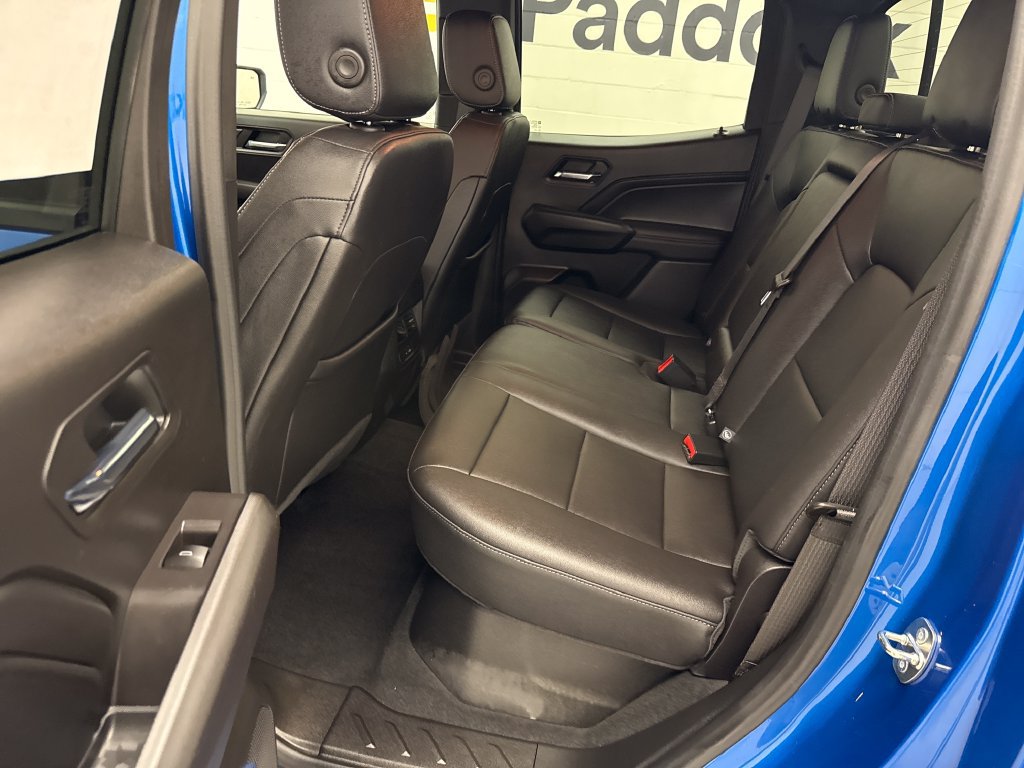Used 2023 Chevrolet Colorado LT w/ LT Convenience Package III AWD/4WD image 18