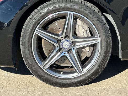 Used 2017 Mercedes-Benz E 300 image 12