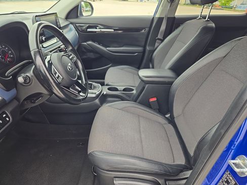 Used 2021 Kia Seltos S FWD image 15