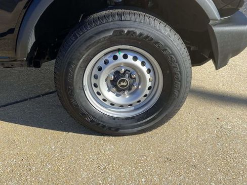 New 2025 Ford Bronco 2-Door image 6