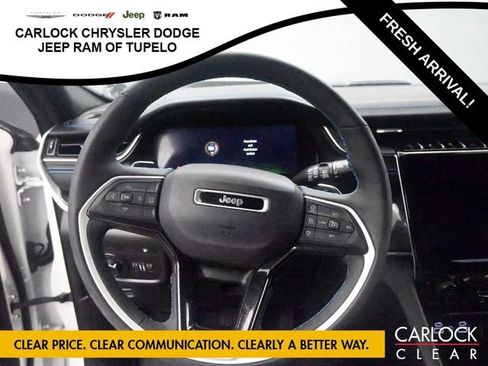 Used 2022 Jeep Grand Cherokee Trailhawk image 12