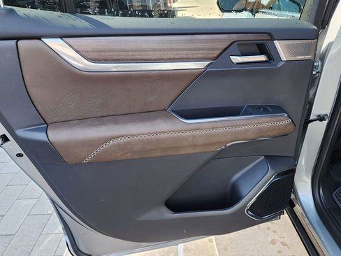 New 2026 GMC Acadia Denali Ultimate AWD/4WD image 46