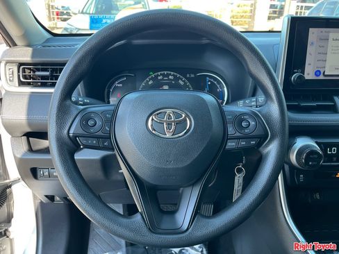 Certified 2024 Toyota RAV4 LE AWD/4WD image 22