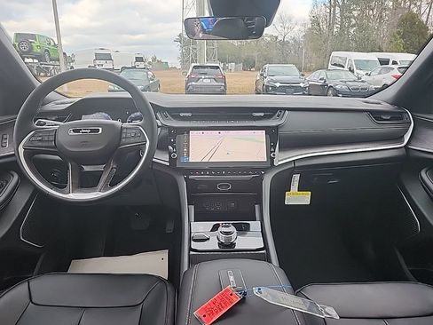 New 2026 Jeep Grand Cherokee Limited image 2