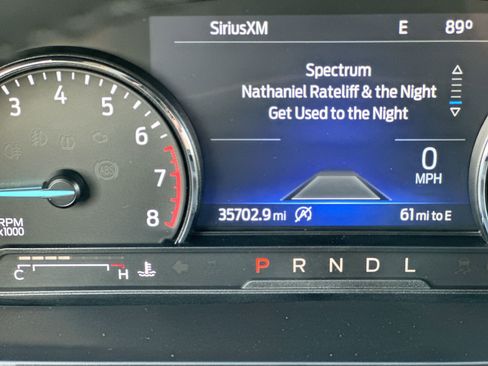 Used 2024 Ford Explorer Limited image 27