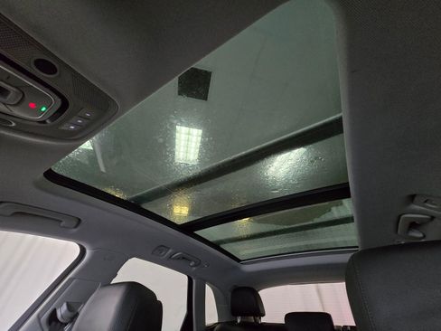 Used 2020 Audi Q5 e Prestige w/ Prestige Package image 48