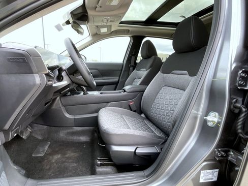 New 2026 Nissan Kicks SV w/ SV Premium Package image 10