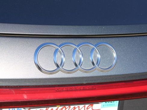 Used 2022 Audi e-tron GT Prestige w/ Prestige Package AWD/4WD image 8