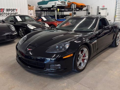 Used 2013 Chevrolet Corvette Grand Sport w/ 2LT Preferred Equipment Group RWD image 22
