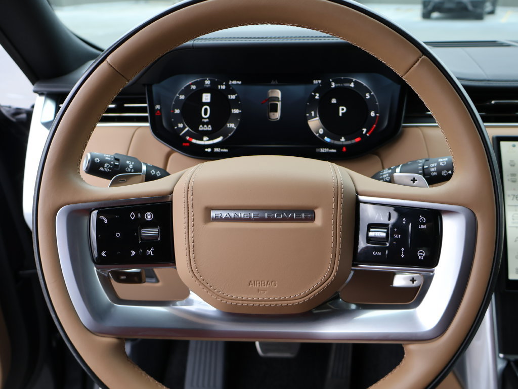 Used 2026 Land Rover Range Rover SE AWD/4WD image 28