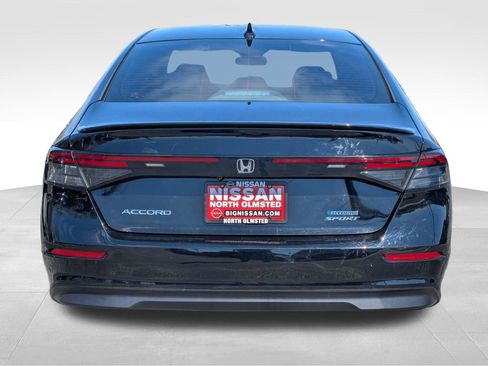 Used 2024 Honda Accord Sport image 7