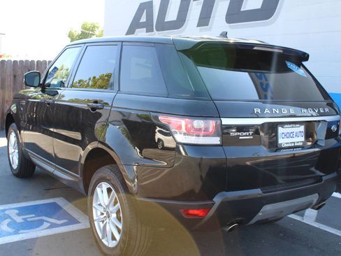 Used 2016 Land Rover Range Rover Sport SE image 3