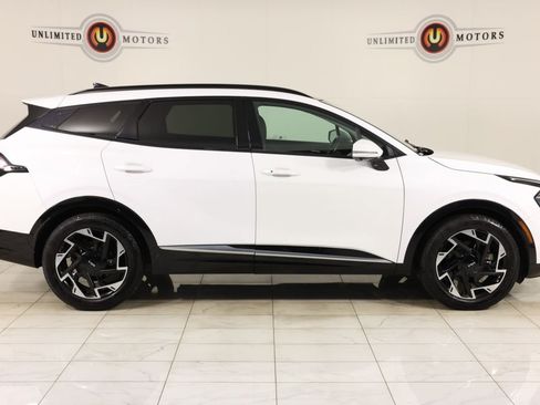 Used 2023 Kia Sportage SX FWD image 2