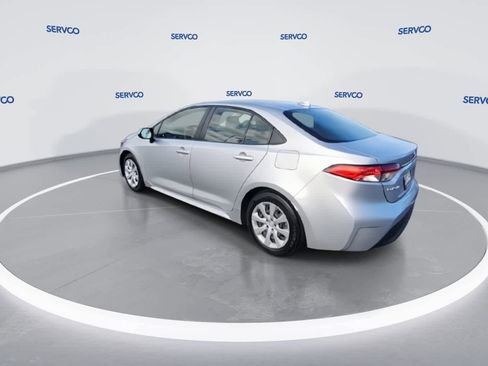 Used 2023 Toyota Corolla LE image 6