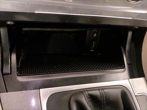 Used 2017 Volkswagen Golf Alltrack S image 26