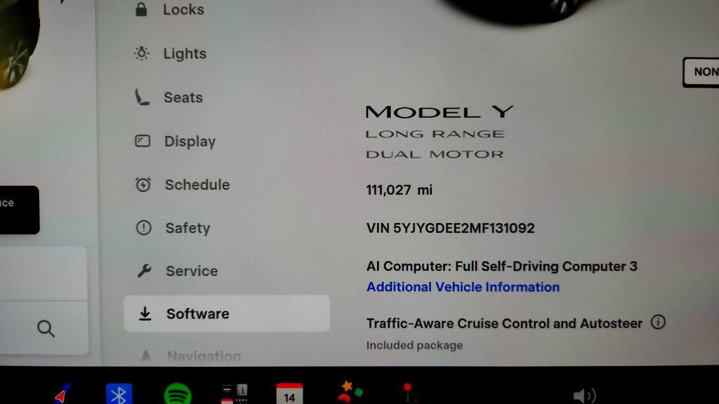 Used 2021 Tesla Model Y Long Range AWD/4WD image 14