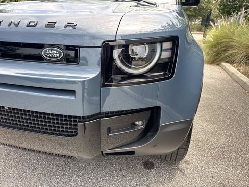 Certified 2026 Land Rover Defender 110 S AWD/4WD image 9
