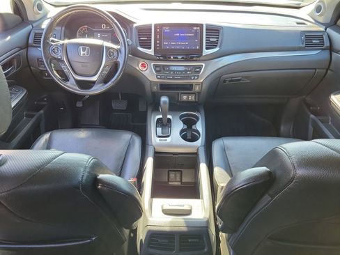 Used 2017 Honda Ridgeline RTL-T image 16