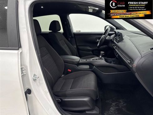 Used 2023 Honda HR-V Sport image 42