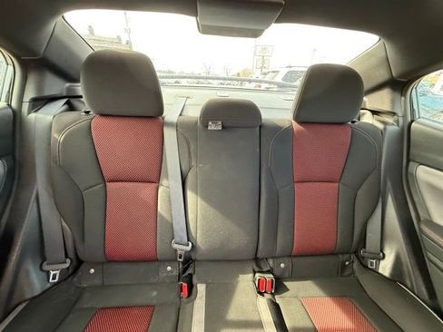 Used 2022 Subaru Impreza 2.0i Sport image 28