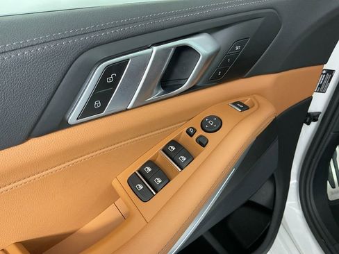 Certified 2022 BMW X5 xDrive40i w/ M Sport Package image 20