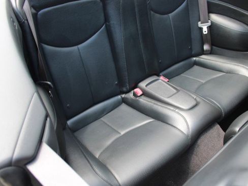 Used 2014 INFINITI Q60 Convertible w/ Premium Package RWD image 25
