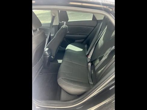 Used 2022 Hyundai Elantra SEL w/ Cargo Package FWD image 14